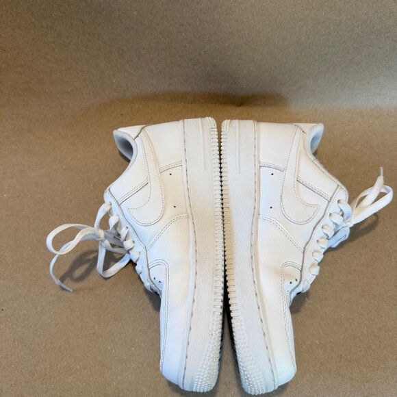Nike Women's Air Force One Lows - Size 8.5 - White - Picture 3 of 6